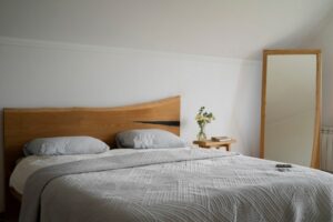 Qual a Melhor Posição de Colocar a Cama no Quarto?