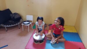 Autismo e saúde mental: desafios e cuidados em destaque no mês de outubro