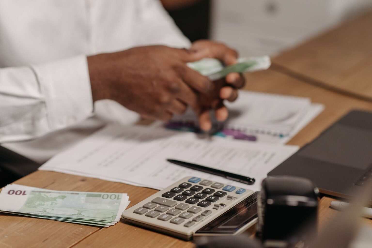 Como Calcular Seguro-Desemprego: entenda o valor e quantas parcelas você recebe