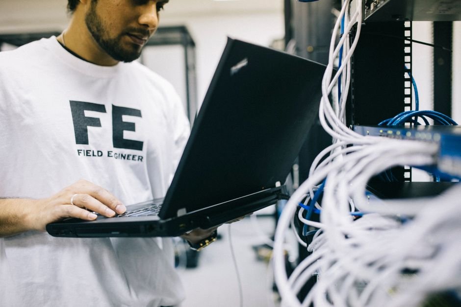 Qual a diferença entre engenheiro de dados e cientista de dados
