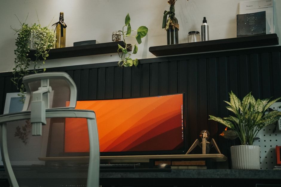 Trabalho em escritório e home office
